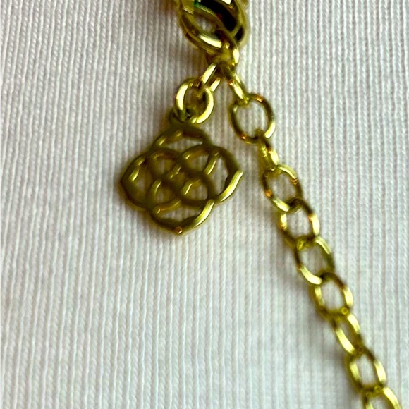 NWOT Kendra Scott Gold color chain w/ Blue stone pendant. - Picture 4 of 4